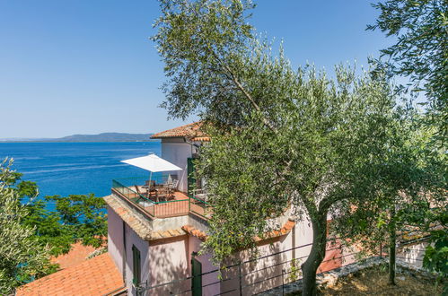 Photo 3 - 2 bedroom House in Monte Argentario with garden and sea view