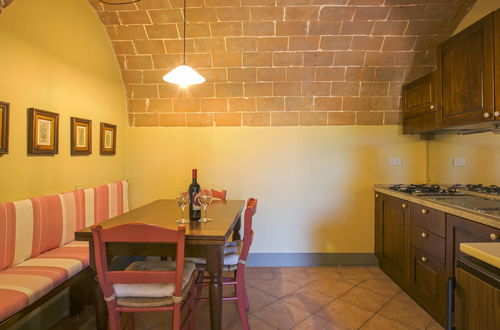 Photo 9 - 1 bedroom Apartment in Casole d'Elsa with swimming pool and garden