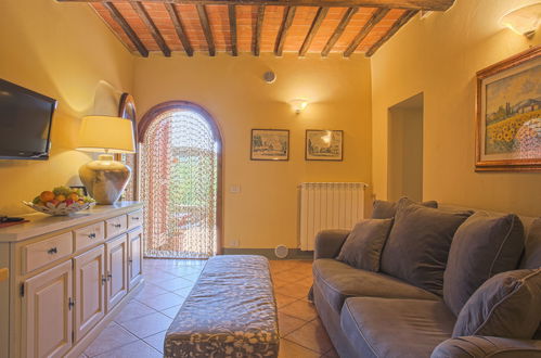 Photo 5 - 1 bedroom Apartment in Casole d'Elsa with swimming pool and garden