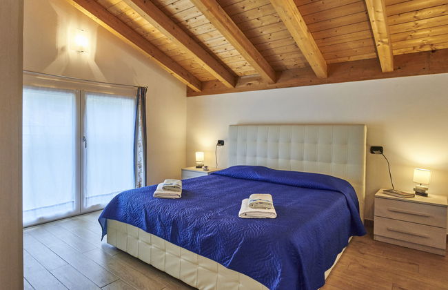 6 bedroom House in Dervio with garden and terrace - Photo 10