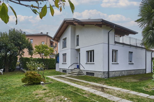 Foto 52 - Casa con 6 camere da letto a Dervio con piscina privata e vista sulle montagne