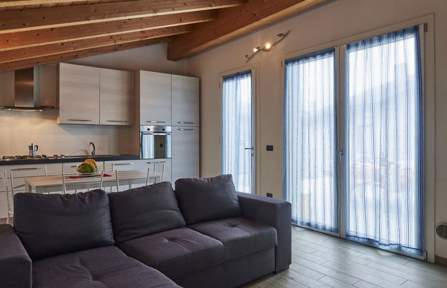 6 bedroom House in Dervio with garden and terrace - Photo 7