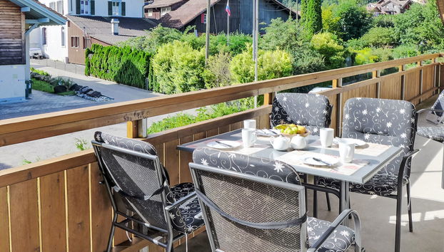 Apartment mit 4 Schlafzimmern in Wilderswil mit garten - Foto 5