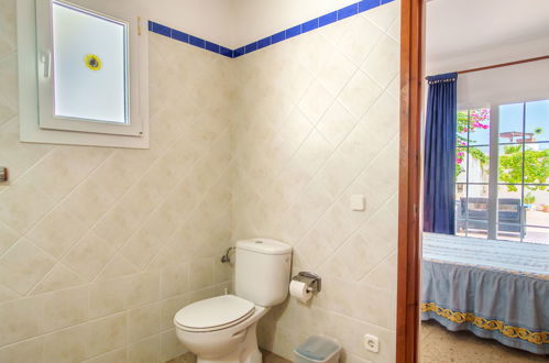 Foto 21 - Casa con 6 camere da letto a Es Mercadal con piscina privata e vista mare