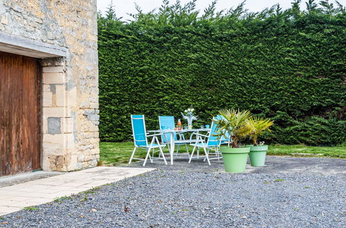 Photo 5 - Maison de 1 chambre à Commes avec jardin et terrasse