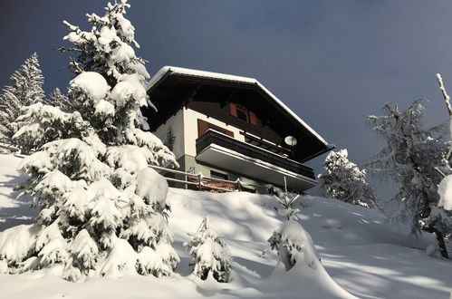 Photo 34 - Maison de 4 chambres à Albeck avec terrasse et vues sur la montagne