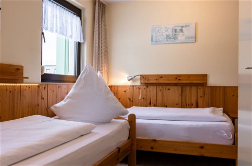 Foto 12 - Appartamento con 1 camera da letto a Löffingen con piscina e vista sulle montagne