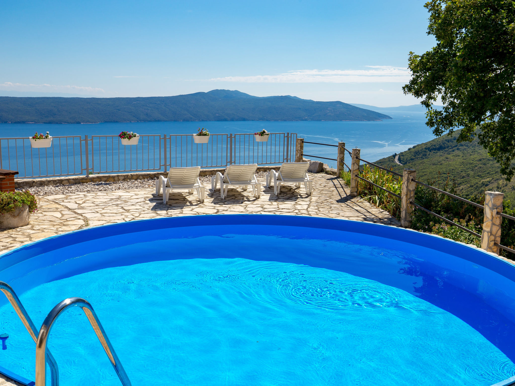 Photo 1 - 2 bedroom House in Mošćenička Draga with private pool and sea view