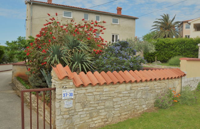 Casa de 2 quartos em Ližnjan com piscina e jardim - Foto 21