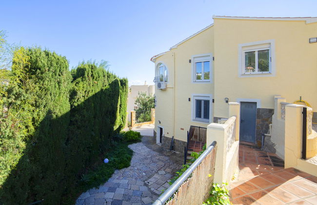 Casa de 6 quartos em Calp com piscina privada e jardim - Foto 39
