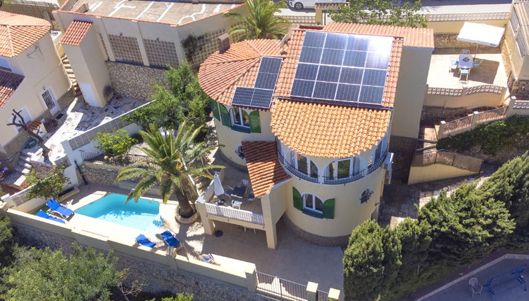 Foto 1 - Casa de 4 quartos em Calp com piscina privada e jardim