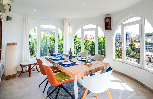 Casa de 6 quartos em Calp com piscina privada e jardim - Foto 12