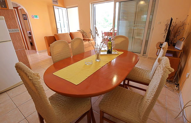 Casa de 3 quartos em Blato com terraço - Foto 6