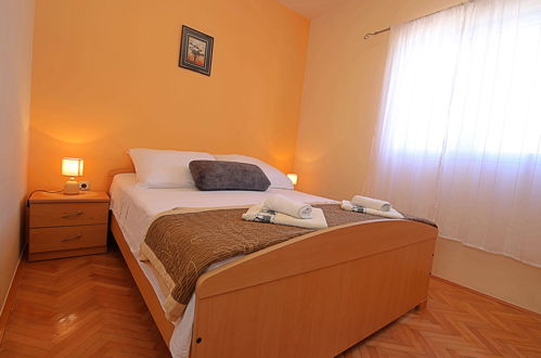 Photo 13 - 2 bedroom House in Blato with terrace