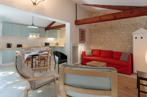 Photo 6 - 2 bedroom House in Saint-Palais-sur-Mer with garden and terrace