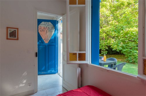 Foto 19 - Casa de 2 quartos em Saint-Palais-sur-Mer com jardim e vistas do mar