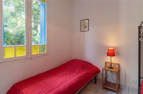 Foto 18 - Haus mit 2 Schlafzimmern in Saint-Palais-sur-Mer mit garten und blick aufs meer