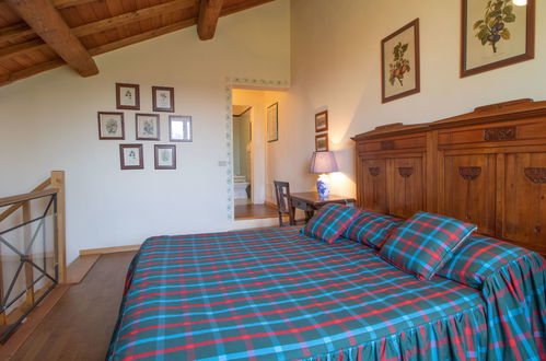 Photo 31 - 6 bedroom House in Narni with private pool and garden