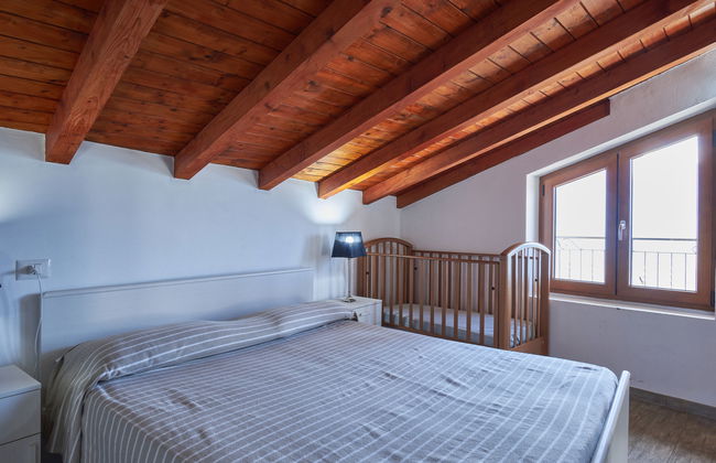 Casa de 6 quartos em Vercana com jardim e terraço - Foto 5