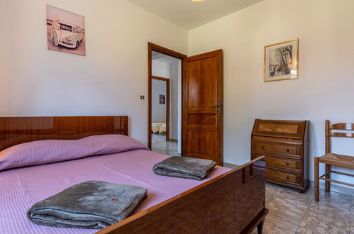 Photo 15 - 3 bedroom Apartment in Prunelli-di-Fiumorbo with garden and sea view