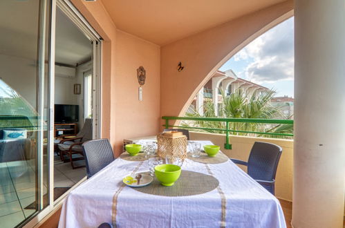 Foto 12 - Apartamento de 1 habitación en Fréjus con terraza y vistas al mar