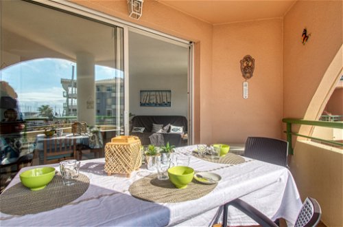 Foto 15 - Apartamento de 1 quarto em Fréjus com terraço e vistas do mar