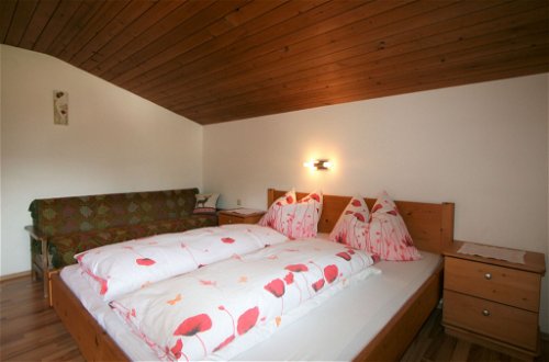 Foto 9 - Appartamento con 3 camere da letto a Hippach con vista sulle montagne