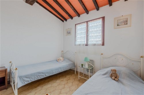 Foto 13 - Casa con 2 camere da letto a Saint-Cyprien con terrazza e vista mare