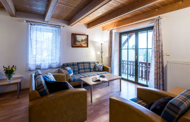 Casa de 3 quartos em Černý Důl com piscina e jardim - Foto 7