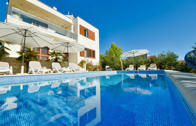 Apartment mit 4 Schlafzimmern in Sibenik mit schwimmbad und garten - Foto 1