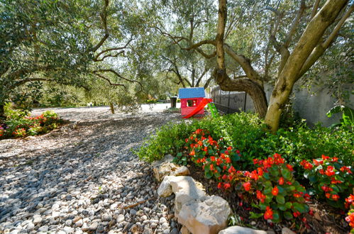 Photo 23 - Appartement de 3 chambres à Sibenik avec piscine et jardin