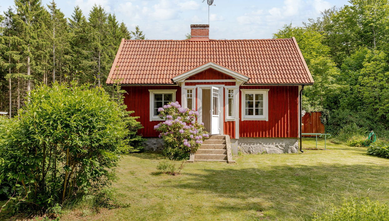 Casa de 4 quartos em Olofström com jardim - Foto 1