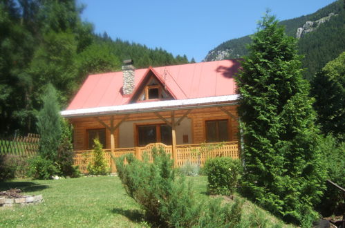 Foto 14 - Casa de 4 habitaciones en Liptovská Anna con jardín y vistas a la montaña