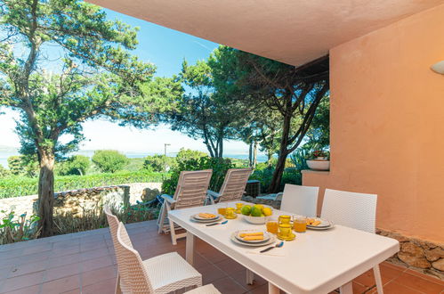 Photo 14 - 2 bedroom Apartment in Olbia with garden and terrace