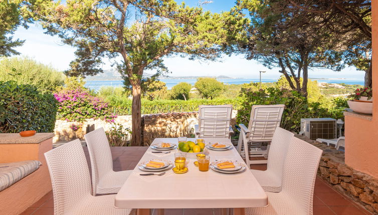 Photo 1 - Appartement de 2 chambres à Olbia avec jardin et terrasse