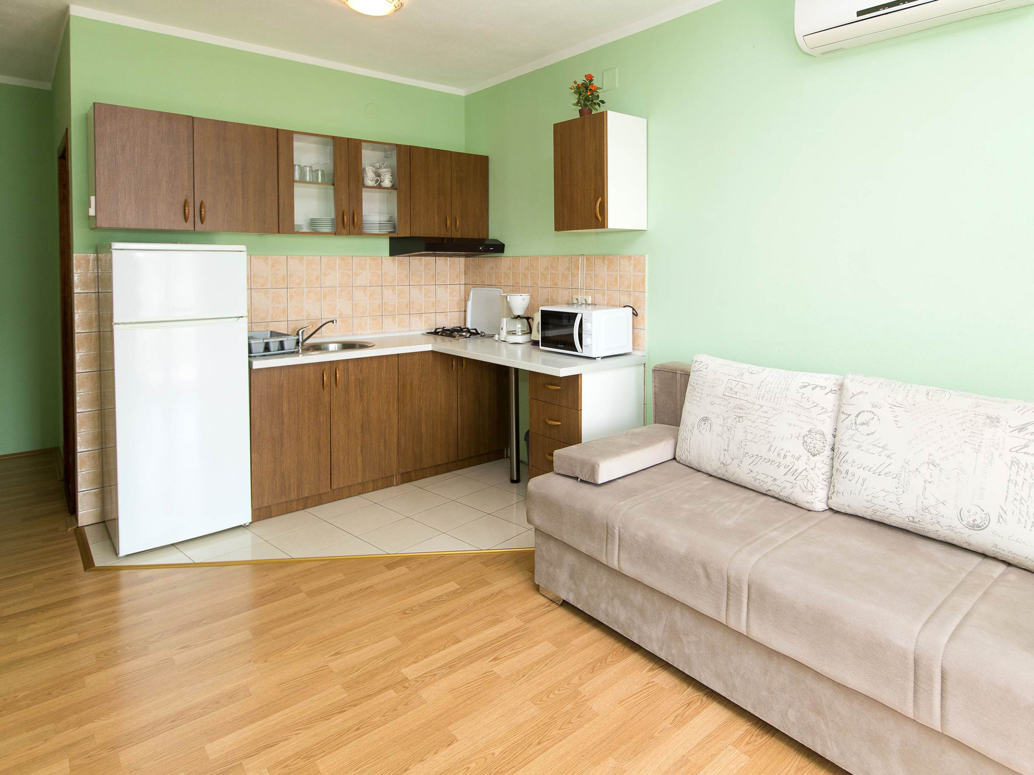 Foto 9 - Apartamento de 1 habitación en Crikvenica con jardín