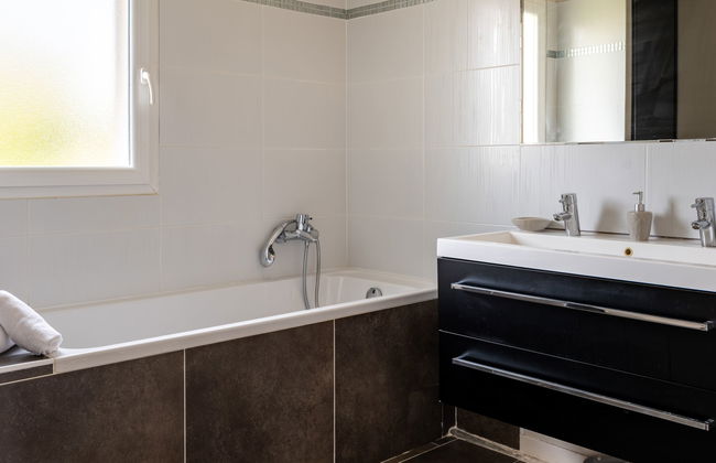 Casa de 5 quartos em Saint-Cyr-sur-Mer com piscina privada e jardim - Foto 22