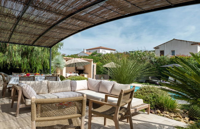 Casa de 5 quartos em Saint-Cyr-sur-Mer com piscina privada e jardim - Foto 29