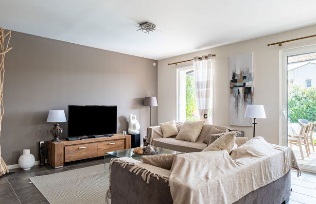 Casa de 5 quartos em Saint-Cyr-sur-Mer com piscina privada e jardim - Foto 8