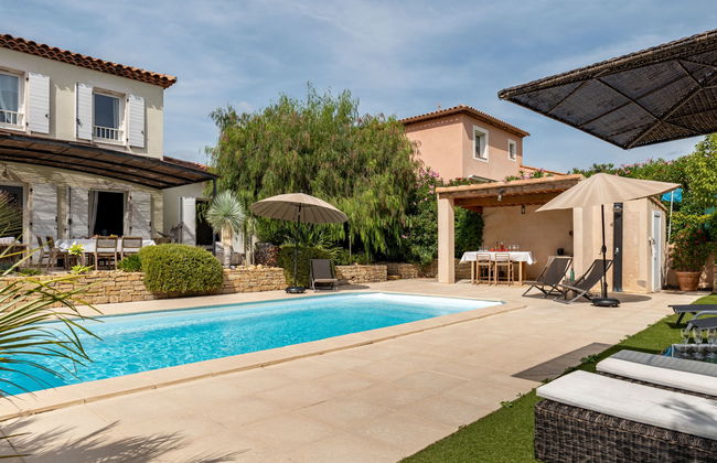 Casa de 5 quartos em Saint-Cyr-sur-Mer com piscina privada e jardim - Foto 24