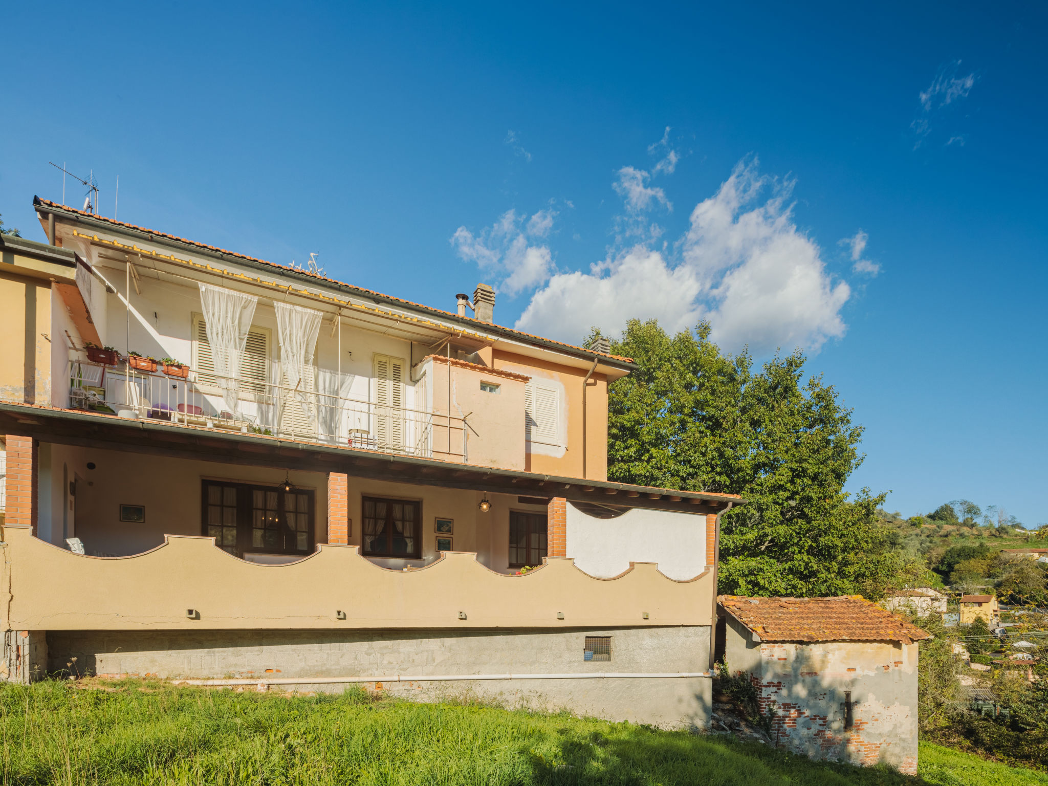 Foto 2 - Apartment mit 3 Schlafzimmern in Camaiore mit terrasse und blick aufs meer