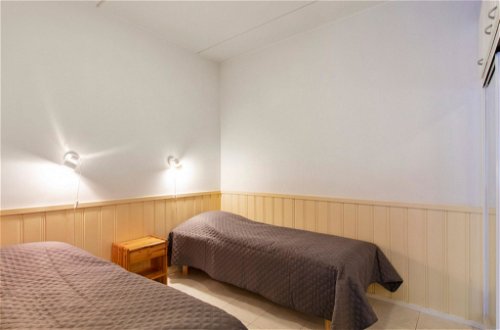 Foto 6 - Casa de 1 habitación en Kolari con sauna y vistas a la montaña