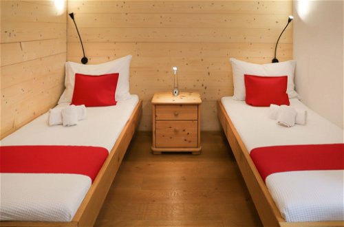 Foto 16 - Appartamento con 2 camere da letto a Zermatt con vista sulle montagne