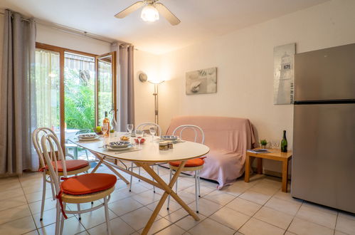 Foto 7 - Apartamento de 2 quartos em Fréjus com jardim e terraço