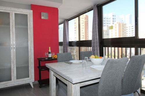 Photo 9 - Appartement de 2 chambres à Benidorm avec piscine et vues à la mer