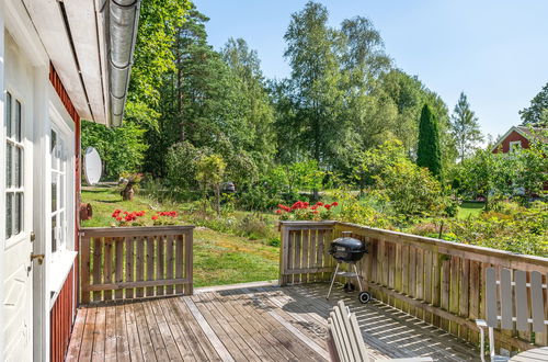 Photo 8 - Maison de 1 chambre à Tingsryd avec jardin et terrasse