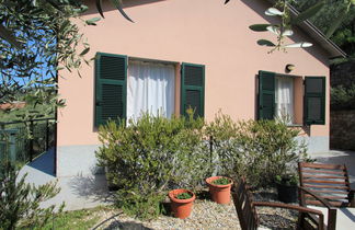 Photo 3 - Maison de 2 chambres à Sestri Levante avec jardin et vues à la mer