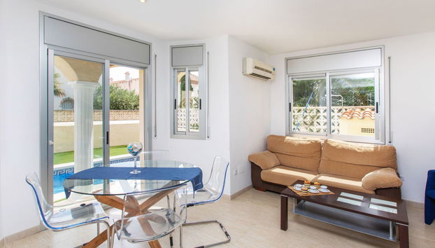 Maison de 5 chambres à Mont-roig del Camp avec piscine privée et jardin - Photo 4