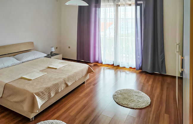 3 bedroom Apartment in Karlobag with terrace - Photo 13