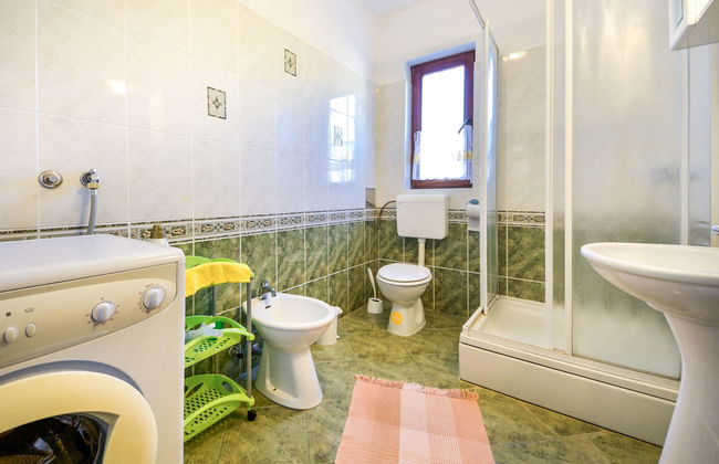 3 bedroom Apartment in Karlobag with terrace - Photo 15